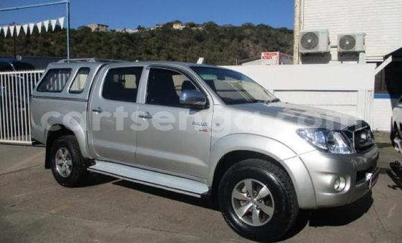 Nunua Ilio tumika Toyota Hilux Silver Gari ndani ya Ezulwini nchini Hhohho Nunua Ilio tumika Toyota Hilux Silver Gari ndani ya Ezulwini nchini Hhohho