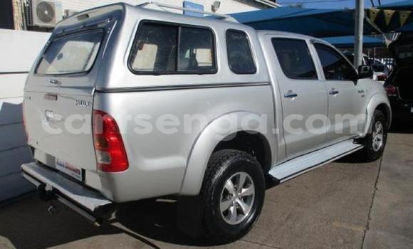 Nunua Ilio tumika Toyota Hilux Silver Gari ndani ya Ezulwini nchini Hhohho Nunua Ilio tumika Toyota Hilux Silver Gari ndani ya Ezulwini nchini Hhohho