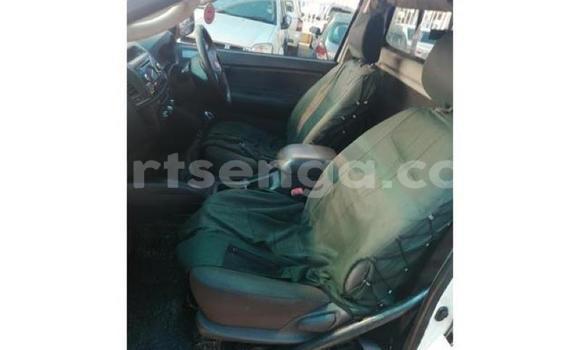 Nunua Ilio tumika Toyota Hilux White Gari ndani ya Ezulwini nchini Hhohho Nunua Ilio tumika Toyota Hilux White Gari ndani ya Ezulwini nchini Hhohho