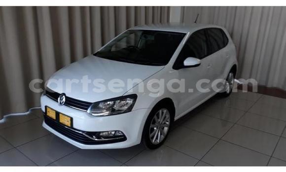 Acheter Occasion Voiture Volkswagen Polo Blanc à Big Bend, Lubombo District Acheter Occasion Voiture Volkswagen Polo Blanc à Big Bend, Lubombo District