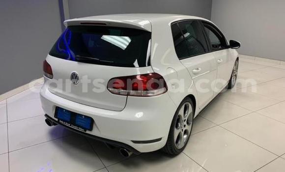 Nunua Ilio tumika Volkswagen Golf GTI White Gari ndani ya Manzini nchini Manzini Nunua Ilio tumika Volkswagen Golf GTI White Gari ndani ya Manzini nchini Manzini