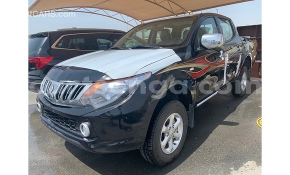 Nunua Imported Mitsubishi L200 Black Gari ndani ya Import - Dubai nchini Hhohho Nunua Imported Mitsubishi L200 Black Gari ndani ya Import - Dubai nchini Hhohho