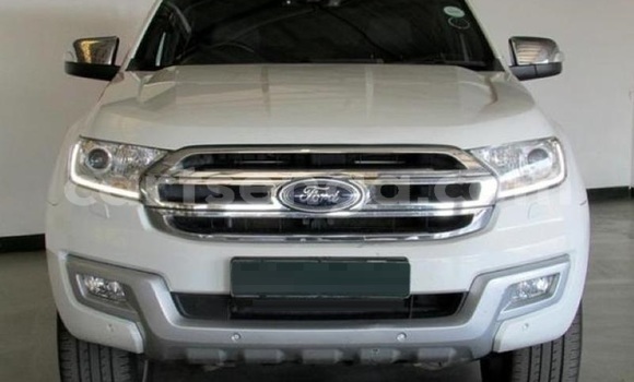 Buy Used Ford Everest White Car in Mbabane in Manzini Buy Used Ford Everest White Car in Mbabane in Manzini