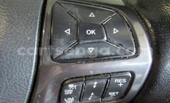 Buy Used Ford Everest White Car in Mbabane in Manzini Buy Used Ford Everest White Car in Mbabane in Manzini