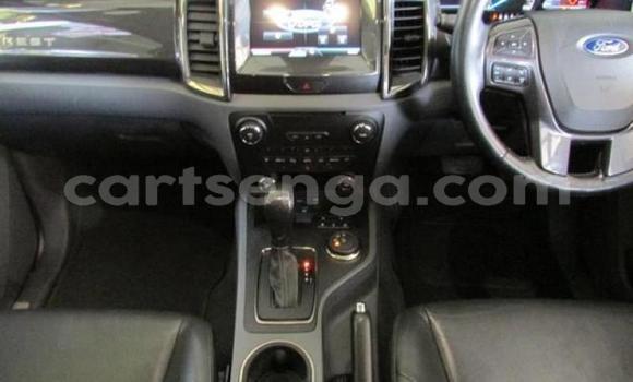 Buy Used Ford Everest White Car in Mbabane in Manzini Buy Used Ford Everest White Car in Mbabane in Manzini