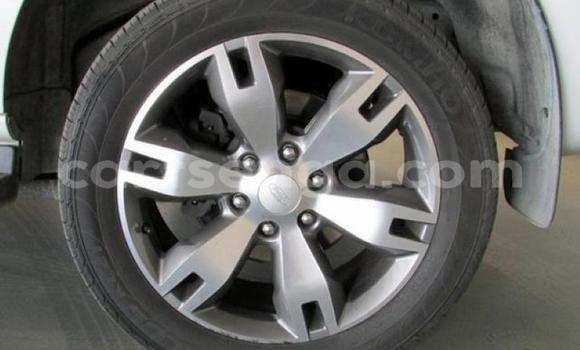 Buy Used Ford Everest White Car in Mbabane in Manzini Buy Used Ford Everest White Car in Mbabane in Manzini