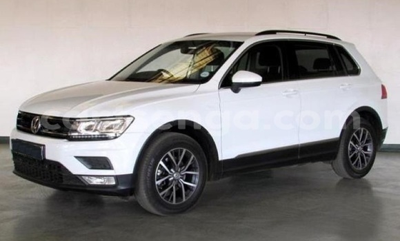 Buy Used Volkswagen Tiguan White Car in Mbabane in Manzini Buy Used Volkswagen Tiguan White Car in Mbabane in Manzini