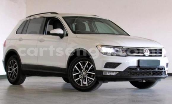 Buy Used Volkswagen Tiguan White Car in Mbabane in Manzini Buy Used Volkswagen Tiguan White Car in Mbabane in Manzini