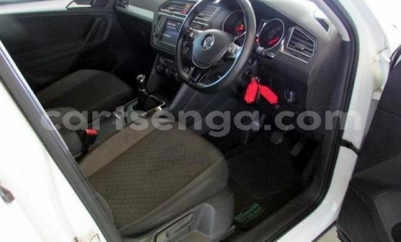 Buy Used Volkswagen Tiguan White Car in Mbabane in Manzini Buy Used Volkswagen Tiguan White Car in Mbabane in Manzini