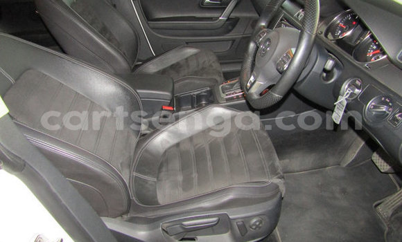 Nunua Ilio tumika Volkswagen Jetta White Gari ndani ya Hlatikulu nchini Wilaya ya Shiselweni Nunua Ilio tumika Volkswagen Jetta White Gari ndani ya Hlatikulu nchini Wilaya ya Shiselweni