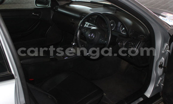 Buy Used Mercedes‒Benz CLK–Class Silver Car in Hlatikulu in Shiselweni District Buy Used Mercedes‒Benz CLK–Class Silver Car in Hlatikulu in Shiselweni District