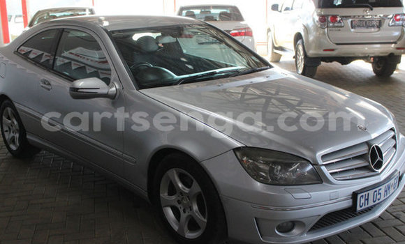 Buy Used Mercedes‒Benz CLK–Class Silver Car in Hlatikulu in Shiselweni District Buy Used Mercedes‒Benz CLK–Class Silver Car in Hlatikulu in Shiselweni District