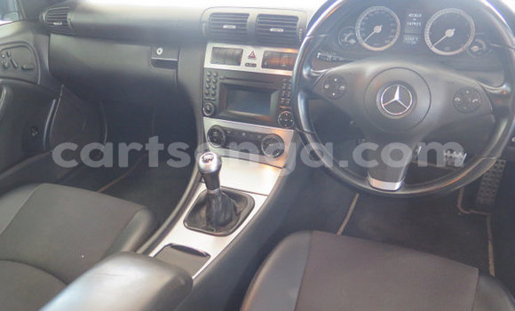 Buy Used Mercedes‒Benz CLK–Class Other Car in Ezulwini in Hhohho Buy Used Mercedes‒Benz CLK–Class Other Car in Ezulwini in Hhohho