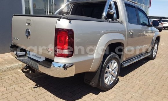 Nunua Ilio tumika Volkswagen Amarok Silver Gari ndani ya Bulembu nchini Hhohho Nunua Ilio tumika Volkswagen Amarok Silver Gari ndani ya Bulembu nchini Hhohho