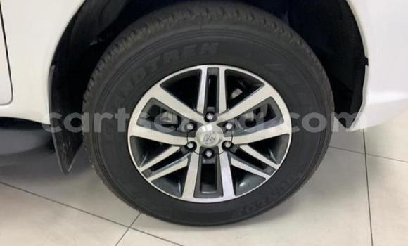 Acheter Occasion Voiture Toyota Hilux Blanc à Manzini, Manzini Acheter Occasion Voiture Toyota Hilux Blanc à Manzini, Manzini