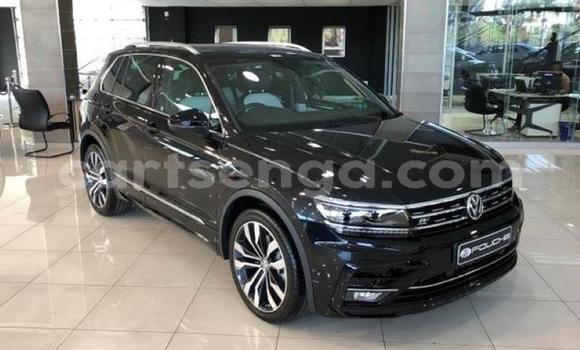 Acheter Occasion Voiture Volkswagen Tiguan Noir à Bulembu, Hhohho Acheter Occasion Voiture Volkswagen Tiguan Noir à Bulembu, Hhohho