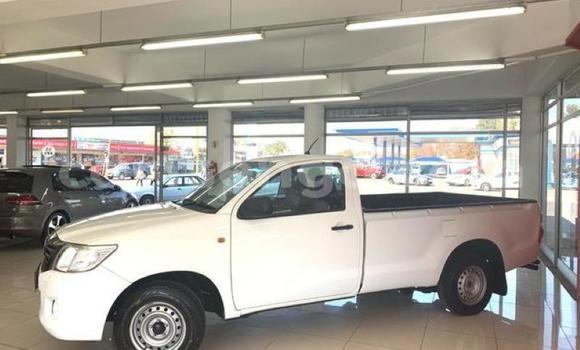 Acheter Occasion Voiture Toyota Hilux Blanc à Ezulwini, Hhohho Acheter Occasion Voiture Toyota Hilux Blanc à Ezulwini, Hhohho