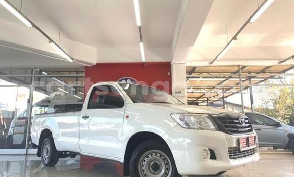 Acheter Occasion Voiture Toyota Hilux Blanc à Ezulwini, Hhohho Acheter Occasion Voiture Toyota Hilux Blanc à Ezulwini, Hhohho