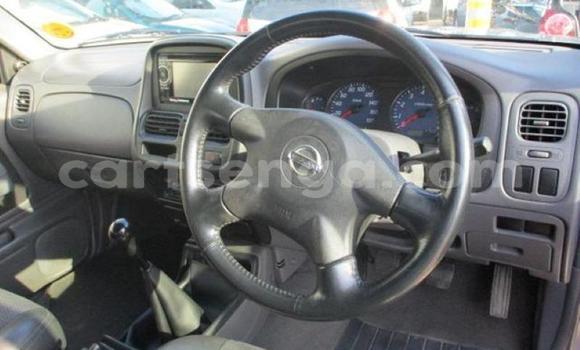 Nunua Ilio tumika Nissan NP 300 Silver Gari ndani ya Hlatikulu nchini Wilaya ya Shiselweni Nunua Ilio tumika Nissan NP 300 Silver Gari ndani ya Hlatikulu nchini Wilaya ya Shiselweni