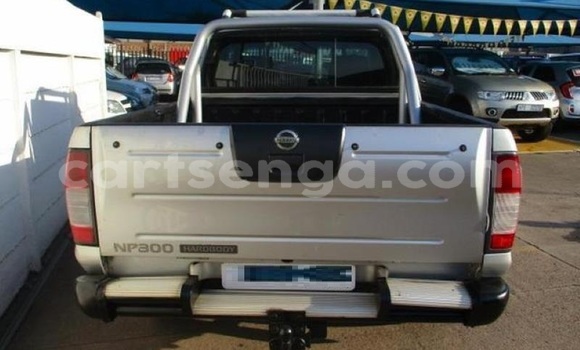 Nunua Ilio tumika Nissan NP 300 Silver Gari ndani ya Hlatikulu nchini Wilaya ya Shiselweni Nunua Ilio tumika Nissan NP 300 Silver Gari ndani ya Hlatikulu nchini Wilaya ya Shiselweni