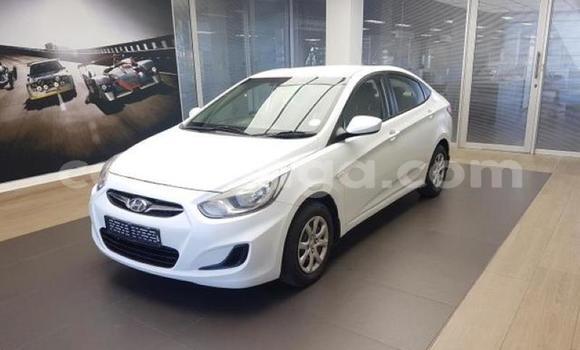 Acheter Occasion Voiture Hyundai Accent Blanc à Manzini, Manzini Acheter Occasion Voiture Hyundai Accent Blanc à Manzini, Manzini