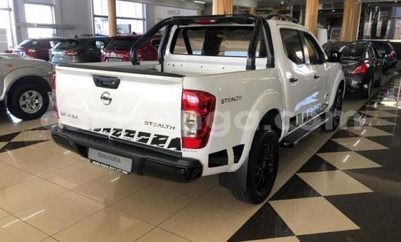 Nunua Ilio tumika Nissan Navara White Gari ndani ya Hlatikulu nchini Wilaya ya Shiselweni Nunua Ilio tumika Nissan Navara White Gari ndani ya Hlatikulu nchini Wilaya ya Shiselweni