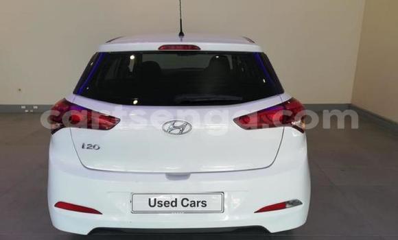Acheter Occasion Voiture Hyundai i20 Blanc à Manzini, Manzini Acheter Occasion Voiture Hyundai i20 Blanc à Manzini, Manzini