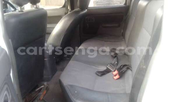 Buy Used Nissan Hardbody White Car in Mbabane in Manzini Buy Used Nissan Hardbody White Car in Mbabane in Manzini