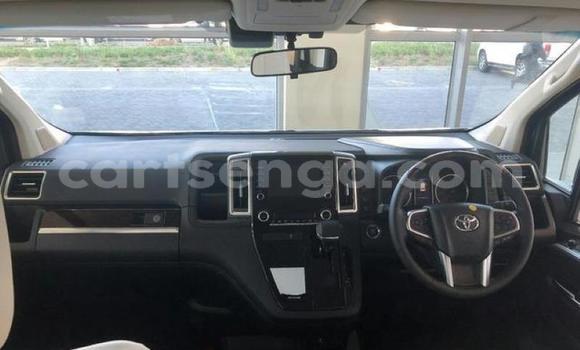 Acheter Occasion Voiture Toyota 2000GT Gris à Bulembu, Hhohho Acheter Occasion Voiture Toyota 2000GT Gris à Bulembu, Hhohho