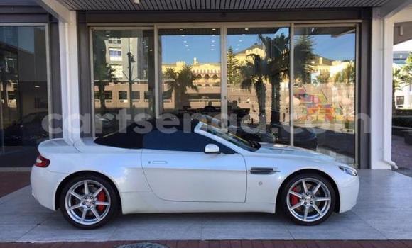 Acheter Occasion Voiture Austin Maestro Blanc à Ezulwini, Hhohho Acheter Occasion Voiture Austin Maestro Blanc à Ezulwini, Hhohho