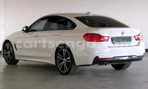 Acheter Occasion Voiture BMW 4er Blanc à Manzini, Manzini Acheter Occasion Voiture BMW 4er Blanc à Manzini, Manzini
