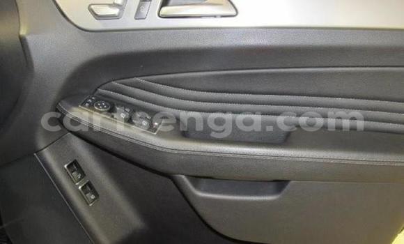 Nunua Ilio tumika Mercedes‒Benz GLE Black Gari ndani ya Manzini nchini Manzini Nunua Ilio tumika Mercedes‒Benz GLE Black Gari ndani ya Manzini nchini Manzini