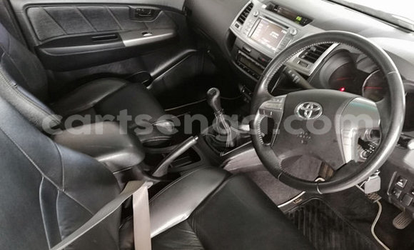 Acheter Occasion Voiture Toyota Hilux Blanc à Ezulwini, Hhohho Acheter Occasion Voiture Toyota Hilux Blanc à Ezulwini, Hhohho