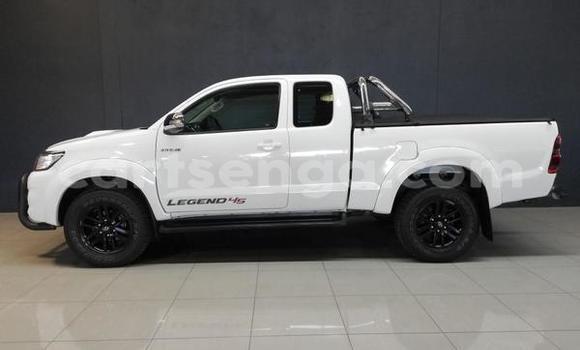 Acheter Occasion Voiture Toyota Hilux Blanc à Ezulwini, Hhohho Acheter Occasion Voiture Toyota Hilux Blanc à Ezulwini, Hhohho
