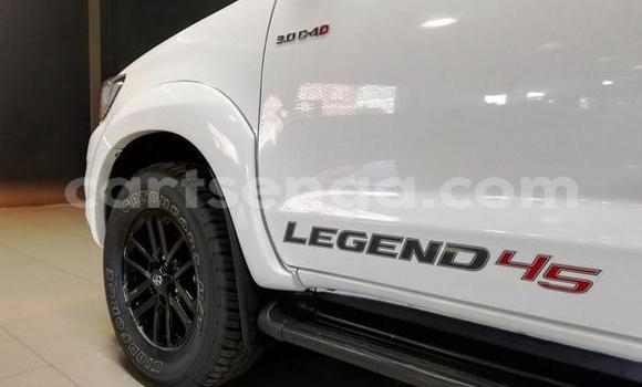 Acheter Occasion Voiture Toyota Hilux Blanc à Ezulwini, Hhohho Acheter Occasion Voiture Toyota Hilux Blanc à Ezulwini, Hhohho