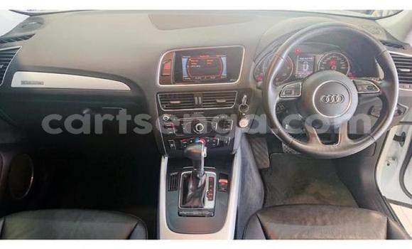 Buy Used Audi Q5 White Car in Ezulwini in Hhohho Buy Used Audi Q5 White Car in Ezulwini in Hhohho