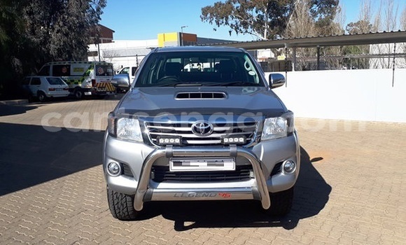 Nunua Ilio tumika Toyota Hilux Silver Gari ndani ya Ezulwini nchini Hhohho Nunua Ilio tumika Toyota Hilux Silver Gari ndani ya Ezulwini nchini Hhohho