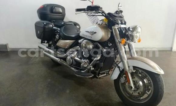 Buy Used Kawasaki VN 900 White Bike in Big Bend in Lubombo District Buy Used Kawasaki VN 900 White Bike in Big Bend in Lubombo District