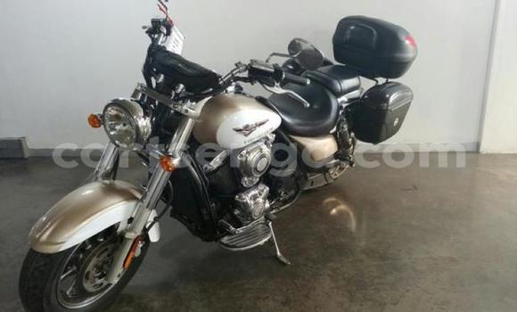 Buy Used Kawasaki VN 900 White Bike in Big Bend in Lubombo District Buy Used Kawasaki VN 900 White Bike in Big Bend in Lubombo District
