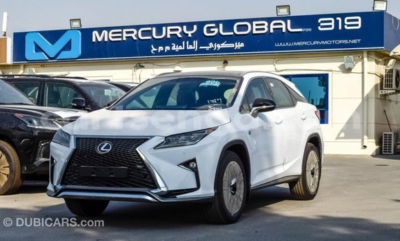 Nunua Imported Lexus RX 300 White Gari ndani ya Import - Dubai nchini Hhohho Nunua Imported Lexus RX 300 White Gari ndani ya Import - Dubai nchini Hhohho