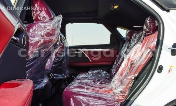 Nunua Imported Lexus RX 300 White Gari ndani ya Import - Dubai nchini Hhohho Nunua Imported Lexus RX 300 White Gari ndani ya Import - Dubai nchini Hhohho