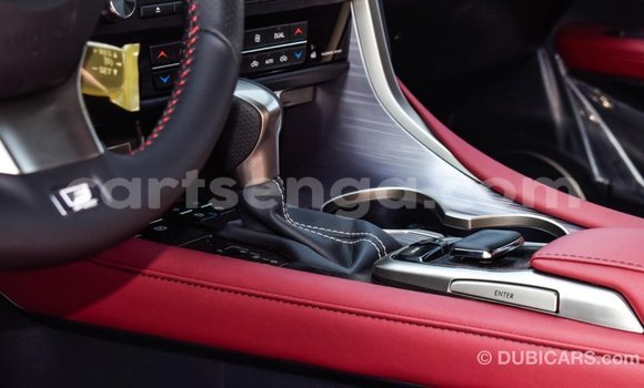 Nunua Imported Lexus RX 300 White Gari ndani ya Import - Dubai nchini Hhohho Nunua Imported Lexus RX 300 White Gari ndani ya Import - Dubai nchini Hhohho