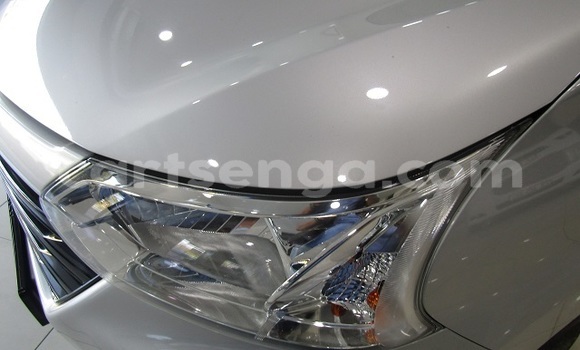 Buy Used Toyota Avanza Silver Car in Ezulwini in Hhohho Buy Used Toyota Avanza Silver Car in Ezulwini in Hhohho