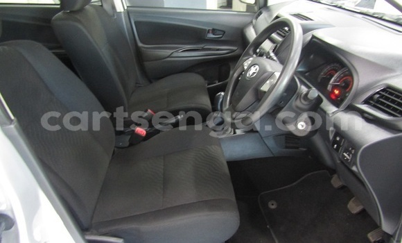 Buy Used Toyota Avanza Silver Car in Ezulwini in Hhohho Buy Used Toyota Avanza Silver Car in Ezulwini in Hhohho