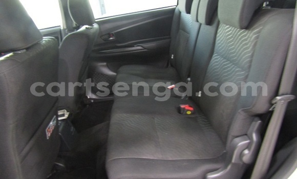 Buy Used Toyota Avanza Silver Car in Ezulwini in Hhohho Buy Used Toyota Avanza Silver Car in Ezulwini in Hhohho