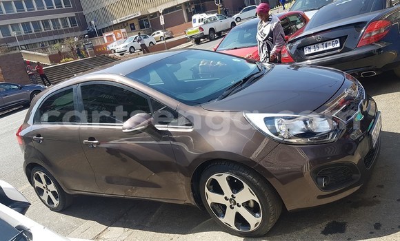 Buy Used Kia Rio Brown Car in Mbabane in Manzini Buy Used Kia Rio Brown Car in Mbabane in Manzini