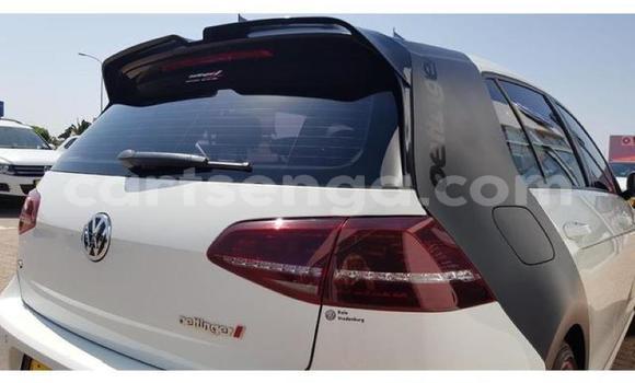 Buy Used Volkswagen Golf R White Car in Big Bend in Lubombo District Buy Used Volkswagen Golf R White Car in Big Bend in Lubombo District