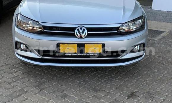 Acheter Occasion Voiture Volkswagen Polo Gris à Ezulwini, Hhohho Acheter Occasion Voiture Volkswagen Polo Gris à Ezulwini, Hhohho