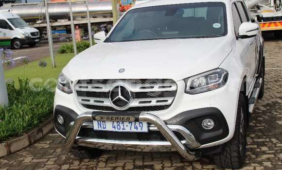 Nunua Ilio tumika Mercedes‒Benz X-klasse Concept White Gari ndani ya Mbabane nchini Manzini Nunua Ilio tumika Mercedes‒Benz X-klasse Concept White Gari ndani ya Mbabane nchini Manzini