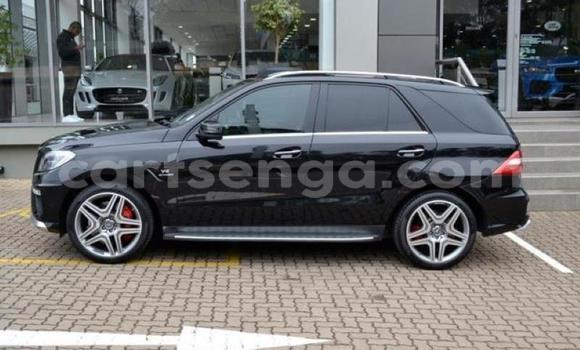 Acheter Occasion Voiture Mercedes‒Benz ML–Class Noir à Big Bend, Lubombo District Acheter Occasion Voiture Mercedes‒Benz ML–Class Noir à Big Bend, Lubombo District